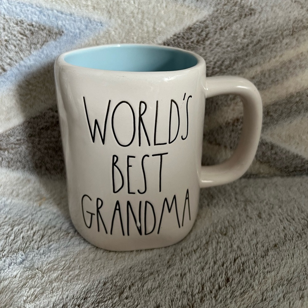 Rae Dunn Mug ☕️